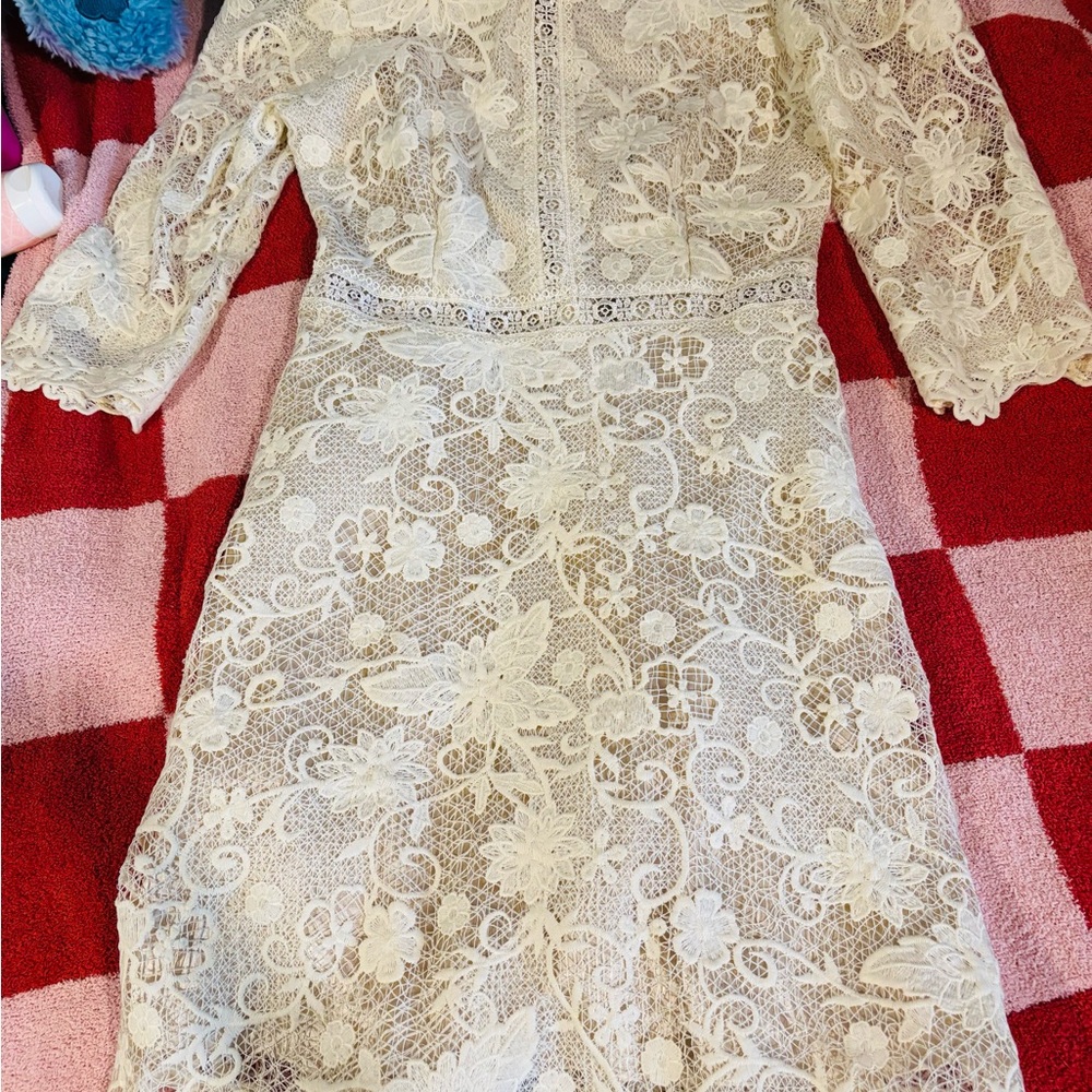 Dolce Vita Cream Sheath Dress with 3/4 Bishop Sleeves
